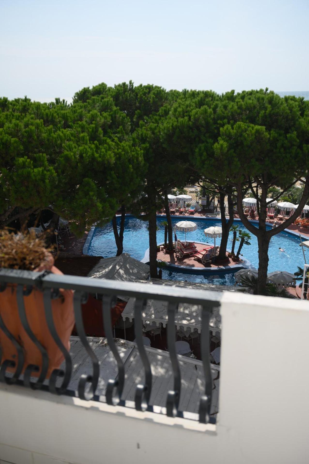 Agora Park Hotel Lido di Jesolo Luaran gambar